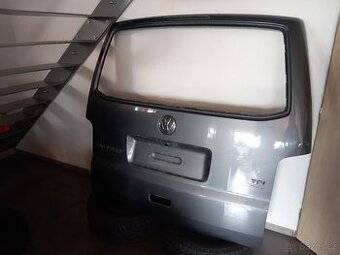 Zadní víko kufru VW TRANSPORTER T5 11/2009-2015