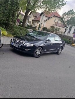 Volkswagen Passat B6 2.0 103KW rok 2005