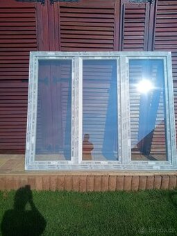 NOVÉ plastové okno rozměr 2012x1729 mm