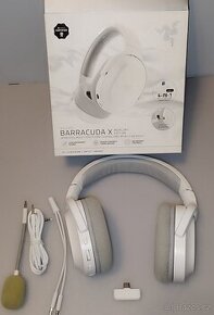 Sluchátka Razer Barracuda X