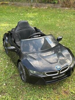 Dětské elektrické autíčko BMW i8