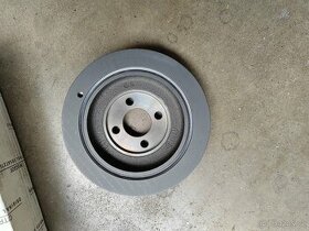 Nová originální řemenice Peugeot 2.5 TD