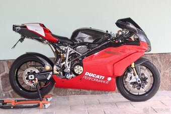 Ducati 999 S karbonové kapoty z eRka