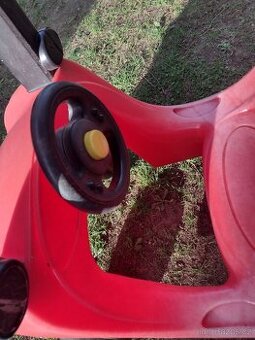 Little Tikes Autíčko