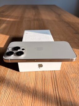 Prodám iPhone 15 pro 128g natural titan 14900
