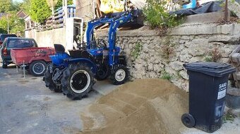 Podvázání nakladače pro japonský malotraktor