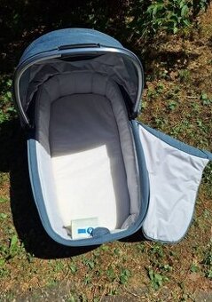 Dvojkombinace kočárku Baby Design Husky XL 2022