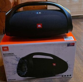 JBL Boombox