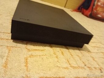 Prodám Xbox one x