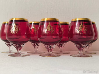 Skleničky červené 7x - Chlum u Třeboně