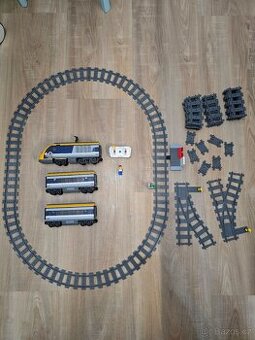 Lego vlak 60197 Passenger Train + koleje