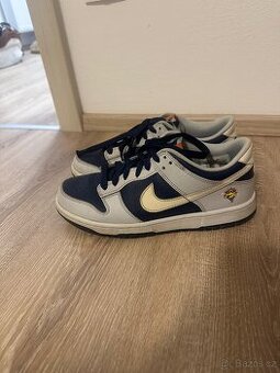 Nike Dunk Low UV Reactive Photon Dust Midnight Navy GS