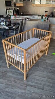 Dětská postýlka