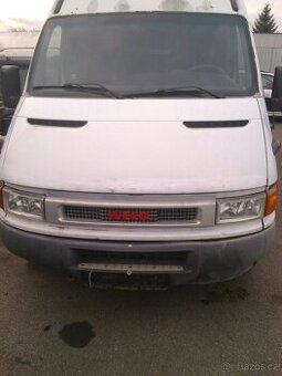 Iveco Daily - KOMPLETNÍ - přední část vozidla - LEVNĚ