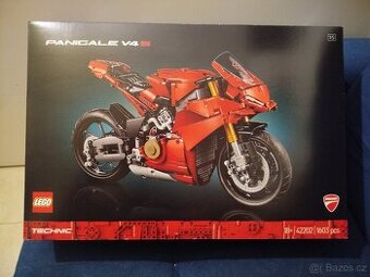 Lego 42202 Pinagale V4S