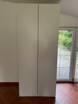 skříň Pax Ikea