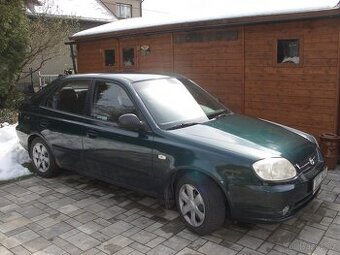 Accent Max 1,3i, r.v. 2004,  najeto 197690 km