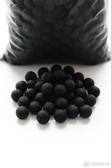 Boilies Žížala po 5 kg.   13 druhů Boilies