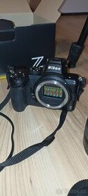 Nikon Z5 + 24-50 mm s příslušenstvím