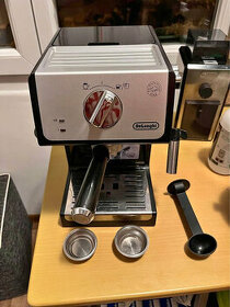 Pákový kávovar De'Longhi ECP 33.21 W + mlýnek