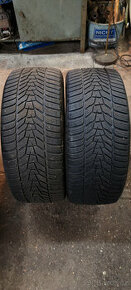 2 zimní pneumatiky HANKOOK 245/45R18 100V 6,50mm DOT 2022