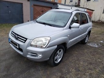 Kia Sportage 2.0 benzín 4x4-KOUP.ČR, CEBIE, PO SERVISU