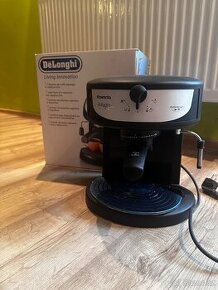 kávovar Delonghi - 1