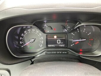 Berlingo 1.5 BlueHDi 100S&S MAN FEEL, Zelená AQUA