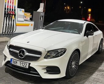 Mercedes-benz třídy E, 220d coupe