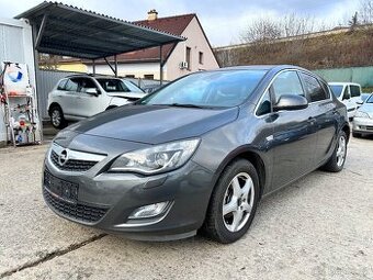 Opel Astra J 1,4 Innovation - 1