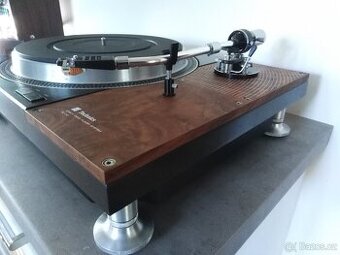 Gramofon Technics SL 110