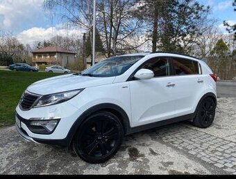 Kia sportage 2,0l TDI 100kw ,4x4 ,automat