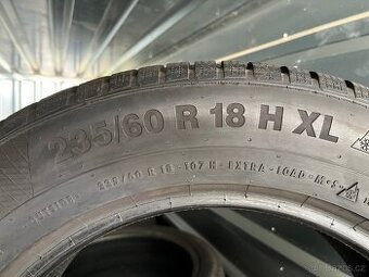 235/60 R18 107H