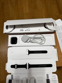 Apple Watch series 6 44mm Space Gray - 1