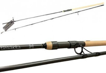Zánovní LK Baits Hunter Cork 3,6m 3,lb.Cena za dva kusy.