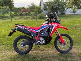 Honda CRF 300 Rally (původ ČR, 1. majitel, pouze 600 km)