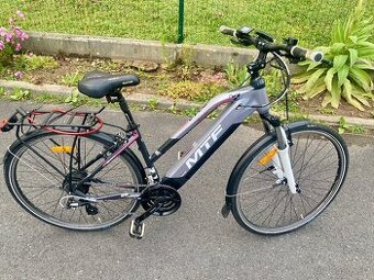 Elektrokolo Road 3.2 W – dámské, dojezd 120 km, super stav