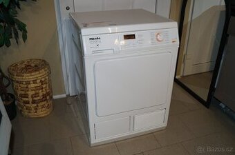 Sušička Miele T 8627 WP, tepelné čerpadlo na 7 - 8 kg