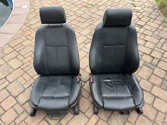 Interiér z BMW E39 Touring M-paket