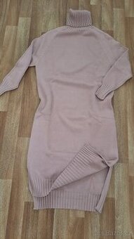 Dámské teplé šaty vel. M/L