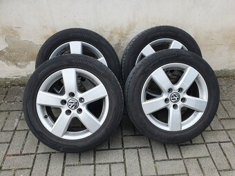 Alu kola VW 5x112 r16 6,5j et50 letní pneu 205/55/16