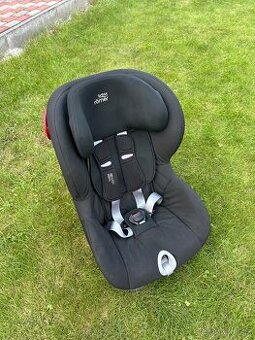 Autosedačka Britax na pás bez isofixu