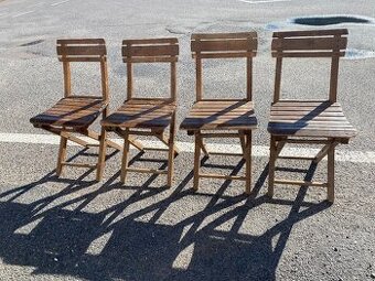 Staré skládací židle