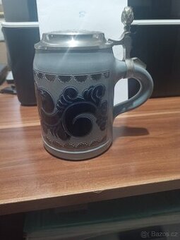 Prodám půllitr pivní