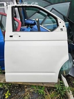 Pravé pravý přední dveře VW T5 T5.1 R902 bílé