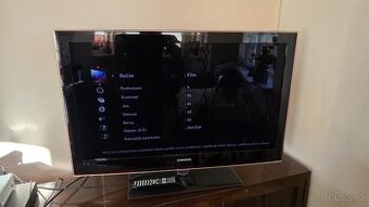 LED TV Samsung  UE40B6000VW  plus Set top box