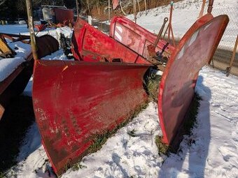 Prodám sněhové radlice a sněhovou frézu