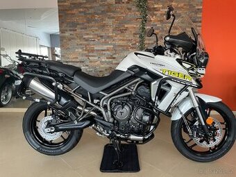 Triumph Tiger 800 XRT, 1 maj. Plná serv. hist. Triumph