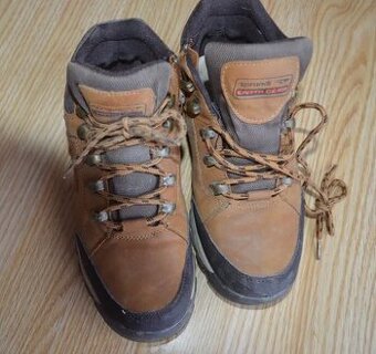 Obuv_boty zn. Sprandi vel. 36, orotpedické vložky