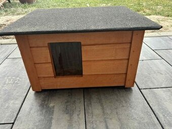 Zateplená bouda pro kočku nebo psa